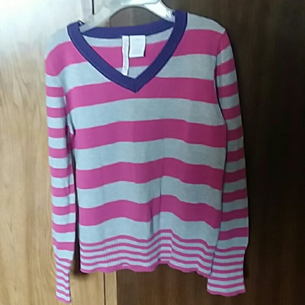 Girls sweater